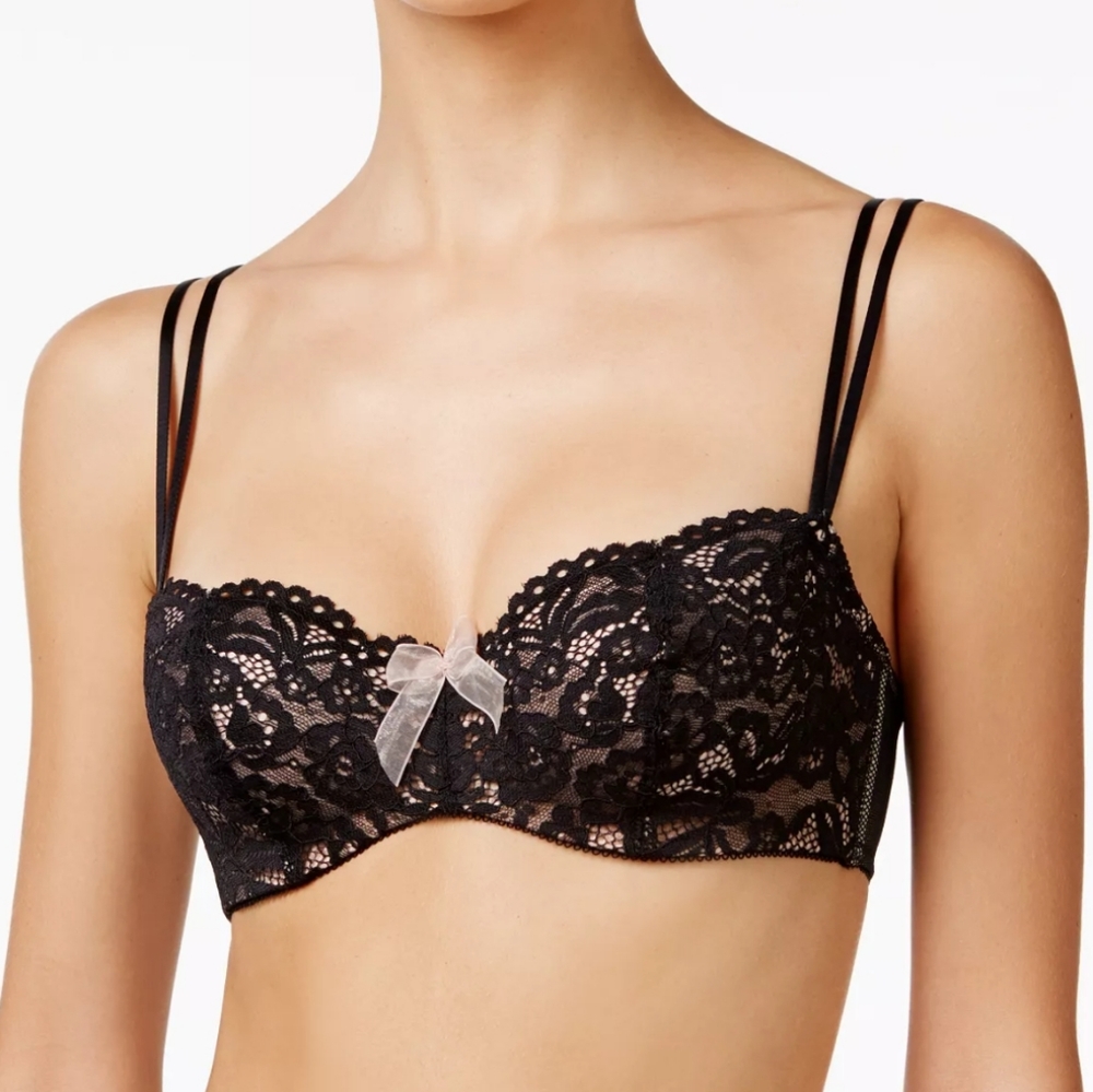 B.TEMPT'D BY WACOAL.    Ciao Bella Balconette Bra.  Black Size 38C